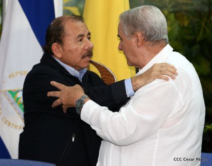 Daniel y Rosario conmemoran el XII Aniversario del ALBA-TCP