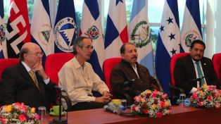 Presidente Daniel se reúne con diputados del PARLACEN