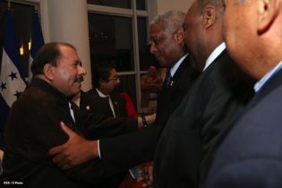 Presidente Daniel se reúne con diputados del PARLACEN