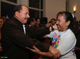 Presidente Daniel se reúne con diputados del PARLACEN