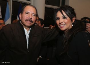 Presidente Daniel se reúne con diputados del PARLACEN