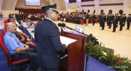 XIX Promoción de Damas y Caballeros Cadetes de la Academia de la Policía Nacional
