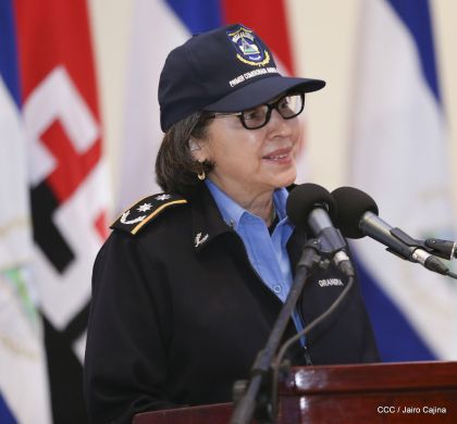 XIX Promoción de Damas y Caballeros Cadetes de la Academia de la Policía Nacional