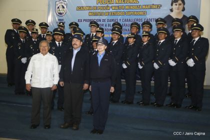 XIX Promoción de Damas y Caballeros Cadetes de la Academia de la Policía Nacional