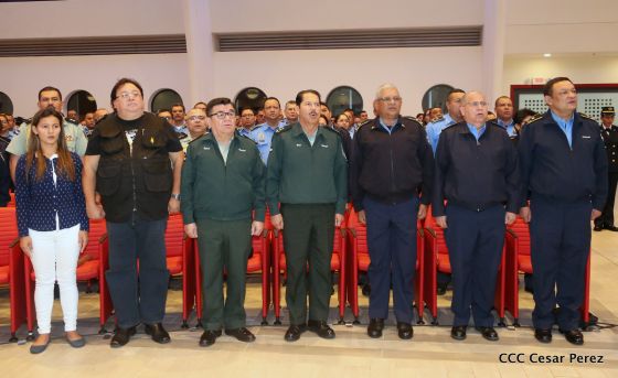 XIX Promoción de Damas y Caballeros Cadetes de la Academia de la Policía Nacional