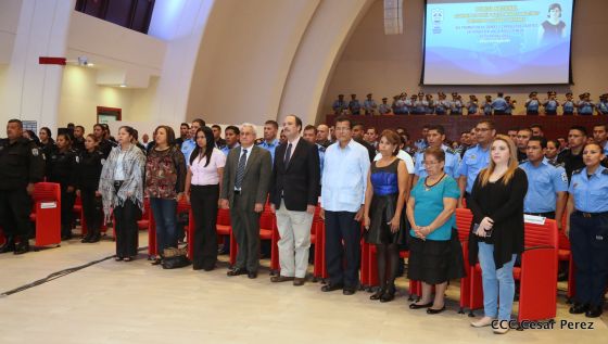 XIX Promoción de Damas y Caballeros Cadetes de la Academia de la Policía Nacional