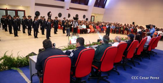 XIX Promoción de Damas y Caballeros Cadetes de la Academia de la Policía Nacional