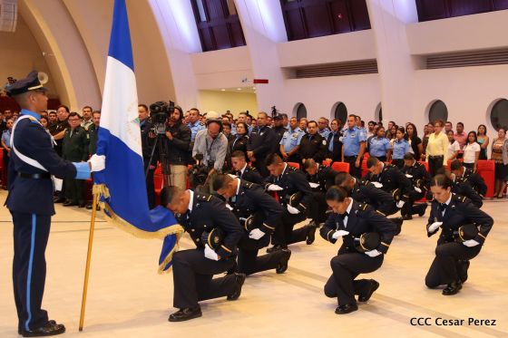 XIX Promoción de Damas y Caballeros Cadetes de la Academia de la Policía Nacional