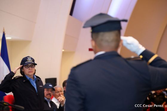 XIX Promoción de Damas y Caballeros Cadetes de la Academia de la Policía Nacional