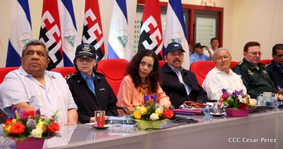 XIX Promoción de Damas y Caballeros Cadetes de la Academia de la Policía Nacional