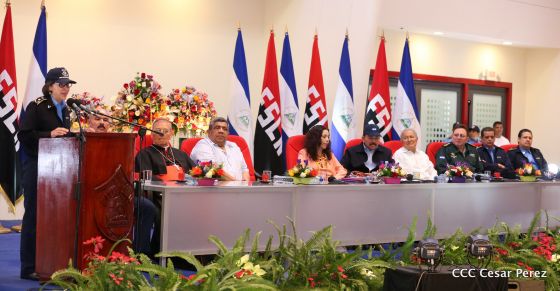 XIX Promoción de Damas y Caballeros Cadetes de la Academia de la Policía Nacional