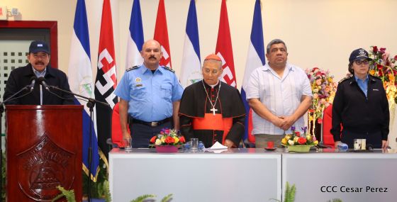 XIX Promoción de Damas y Caballeros Cadetes de la Academia de la Policía Nacional