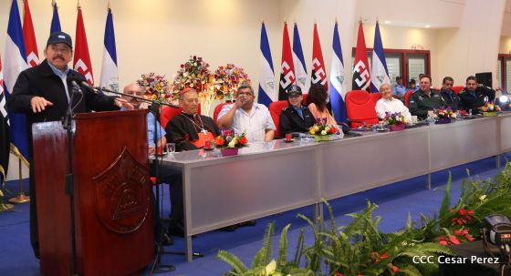 XIX Promoción de Damas y Caballeros Cadetes de la Academia de la Policía Nacional