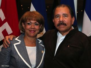 Presidente Daniel se reúne con diputados del PARLACEN