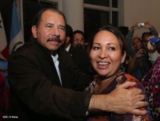 Presidente Daniel se reúne con diputados del PARLACEN