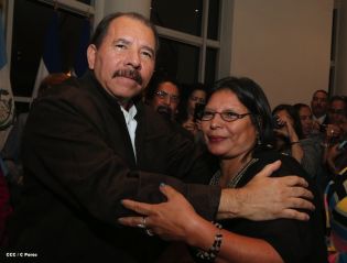 Presidente Daniel se reúne con diputados del PARLACEN