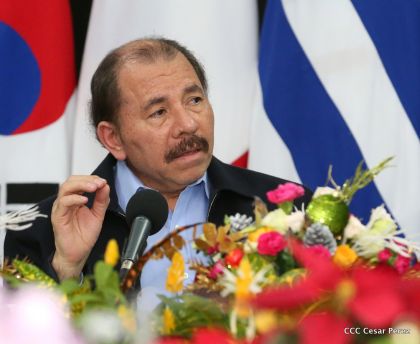 Presidente Daniel y Compañera Rosario reciben cartas credenciales de los embajadores de Corea, Francia y Uruguay