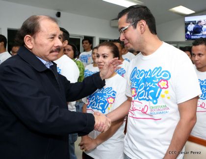 Presidente Daniel y Compañera Rosario reciben cartas credenciales de los embajadores de Corea, Francia y Uruguay