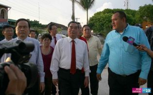 Recorrido de alta delegación vietnamita