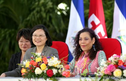 Nicaragua: Toma de Posesión del Pueblo-Presidente