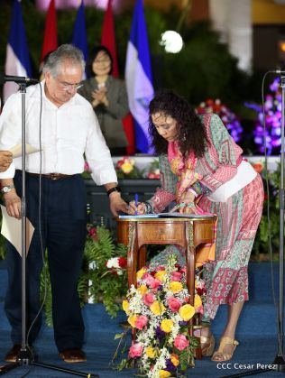 Nicaragua: Toma de Posesión del Pueblo-Presidente