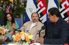Presidente Daniel y Compañera Rosario celebran con el Presidente Maduro el 10 Aniversario de Nicaragua en el ALBA