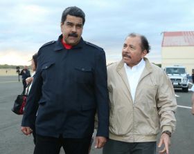 Presidente Daniel y Compañera Rosario celebran con el Presidente Maduro el 10 Aniversario de Nicaragua en el ALBA