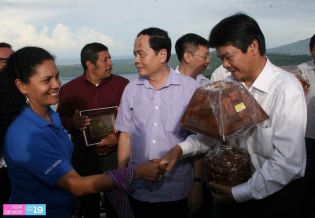 Delegación vietnamita recorre municipios