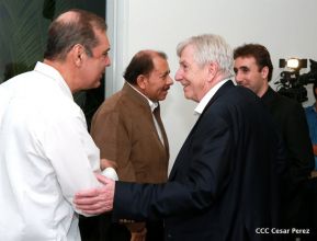 Presidente Daniel recibe al Parlamentario Alemán Wolfgang Gechrcke