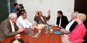 Presidente Daniel recibe al Parlamentario Alemán Wolfgang Gechrcke