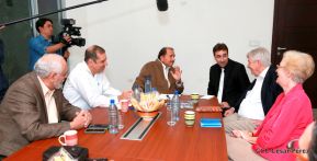 Presidente Daniel recibe al Parlamentario Alemán Wolfgang Gechrcke