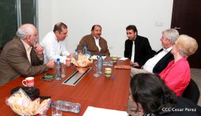 Presidente Daniel recibe al Parlamentario Alemán Wolfgang Gechrcke