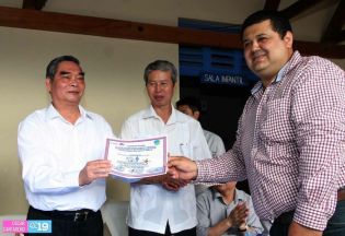 Delegación vietnamita recorre municipios