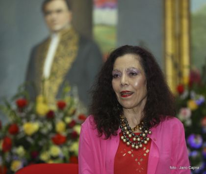 Daniel y Rosario juramentan al Gabinete del Gobierno Sandinista