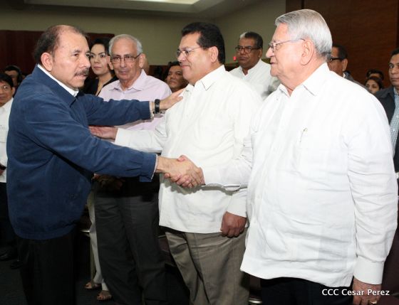 Daniel y Rosario juramentan al Gabinete del Gobierno Sandinista