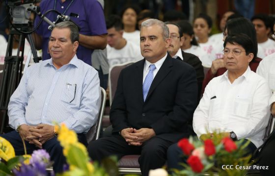 Daniel y Rosario juramentan al Gabinete del Gobierno Sandinista