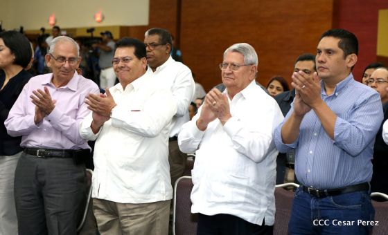 Daniel y Rosario juramentan al Gabinete del Gobierno Sandinista