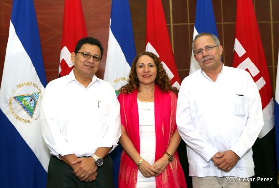 Daniel y Rosario juramentan al Gabinete del Gobierno Sandinista