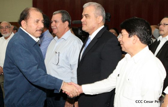 Daniel y Rosario juramentan al Gabinete del Gobierno Sandinista