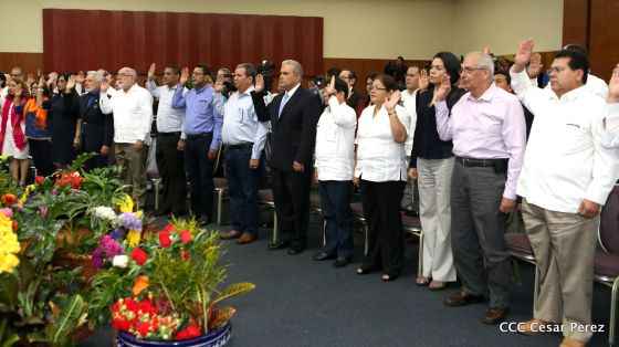 Daniel y Rosario juramentan al Gabinete del Gobierno Sandinista