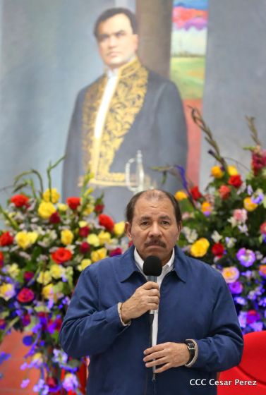 Daniel y Rosario juramentan al Gabinete del Gobierno Sandinista