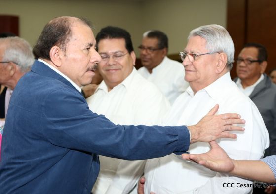 Daniel y Rosario juramentan al Gabinete del Gobierno Sandinista