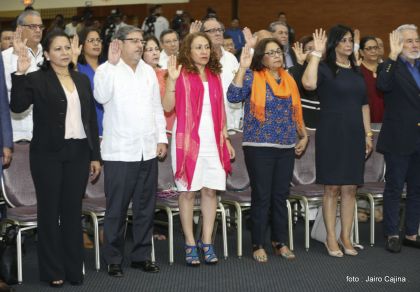 Daniel y Rosario juramentan al Gabinete del Gobierno Sandinista