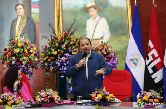 Daniel y Rosario juramentan al Gabinete del Gobierno Sandinista