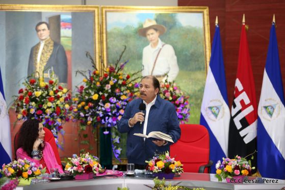 Daniel y Rosario juramentan al Gabinete del Gobierno Sandinista