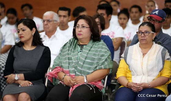 Daniel y Rosario juramentan al Gabinete del Gobierno Sandinista