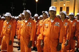 Daniel y Rosario presidente acto 34 Aniversario del Ejército