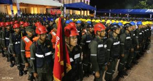 Daniel y Rosario presidente acto 34 Aniversario del Ejército