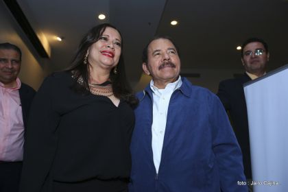 Presidente Daniel participa en premiación de la Crónica Deportiva