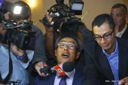 Presidente Daniel participa en premiación de la Crónica Deportiva